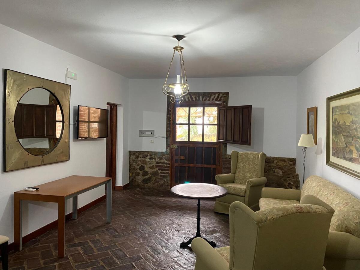 Casas Rurales Monasterio De Rocamador Almendral Exterior foto